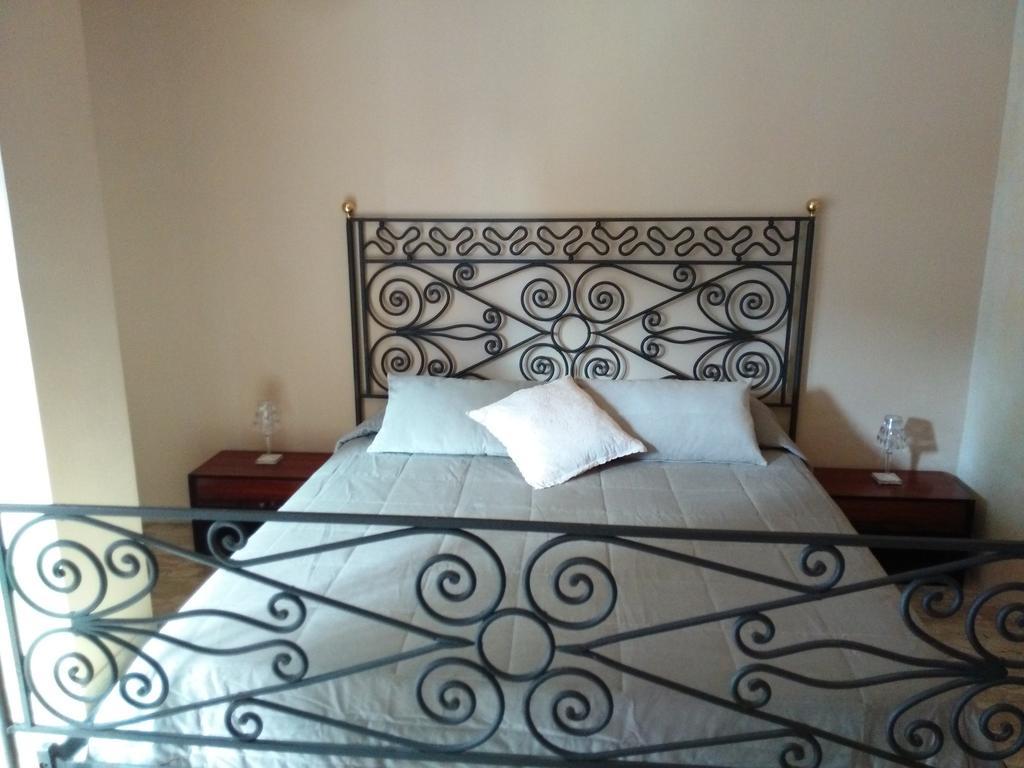 B&B "Lo Straniero" Matera Pokój zdjęcie