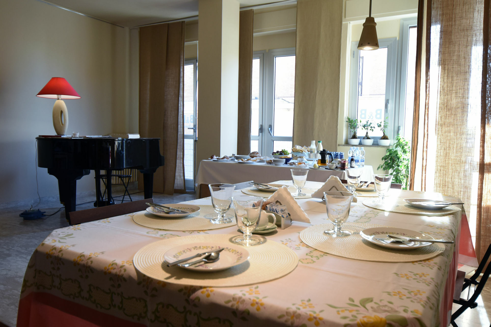 B&B "Lo Straniero" Matera Zewnętrze zdjęcie